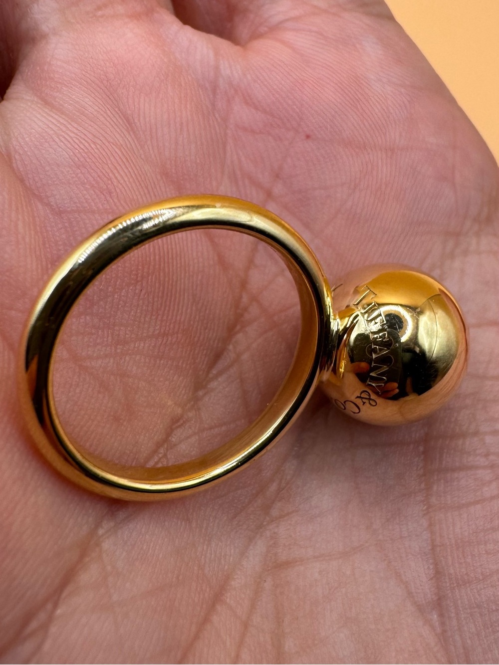 Tiffany & Co 18K Yellow Gold Large HardWear Ball Ring - Picture 5 of 11